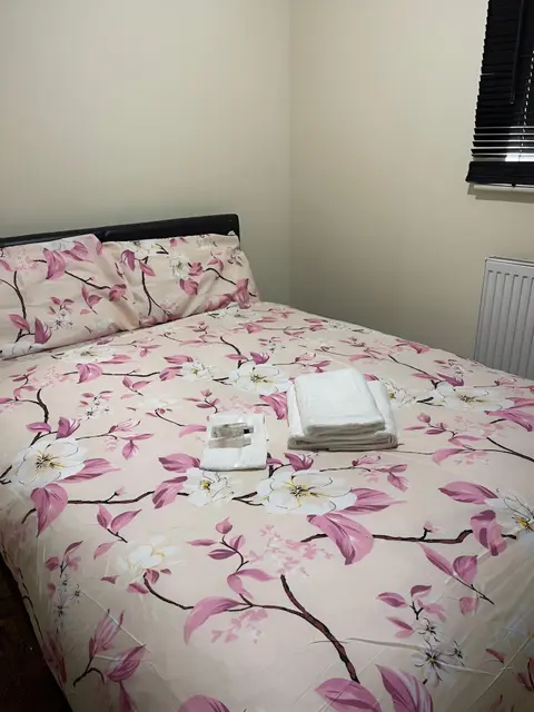Vibrant Rooms in UXBRIDGE SK