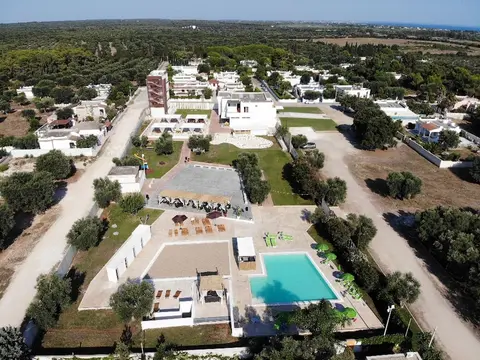 Boomerang Village