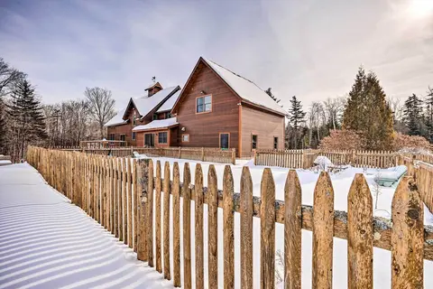 Secluded Vermont Retreat: Outdoor Pool & Deck