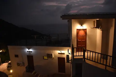 At Tanote