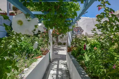 Hotel Anixis