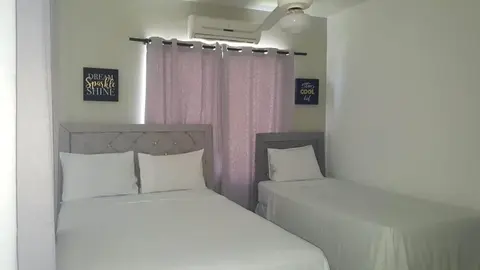 Hotel Casa Docia - Double Room With Balcony 2 Adults 1 Child - 3