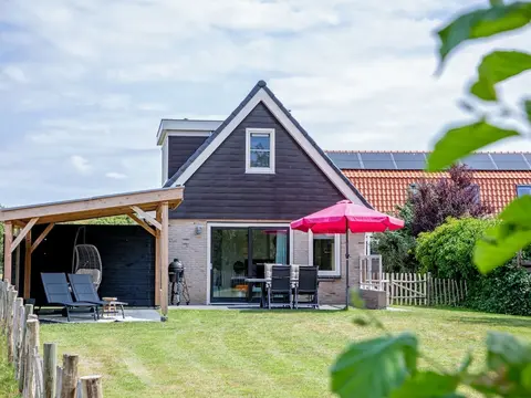 Holiday Home Near Dunes With Wellness Garden