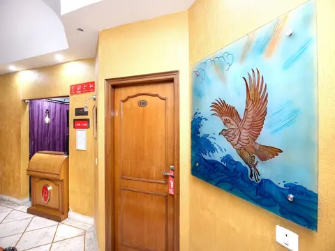 OYO 16376 Hotel Paras