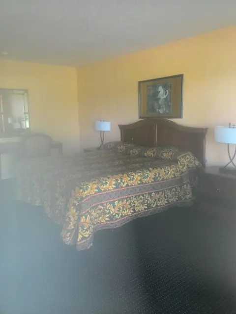 Plantation Inn