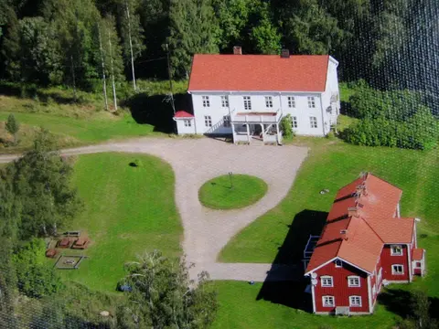 A Grand Getaway for Family and Friends