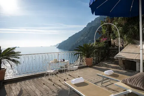 Estate4home - Casetta Arienzo