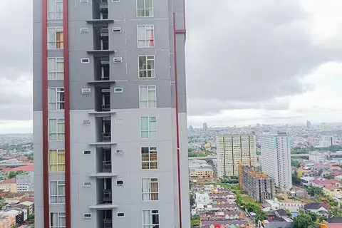 Comfort Studio Room At Vida View Makassar Apartment