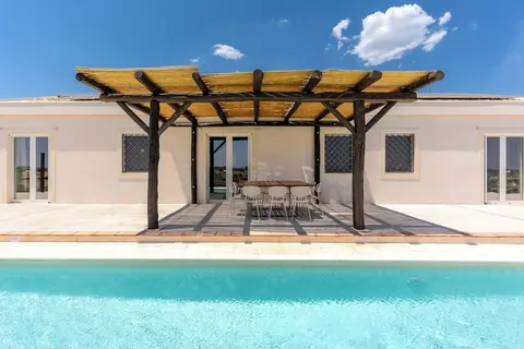 Villa Frescura con Piscina by Wonderful Italy