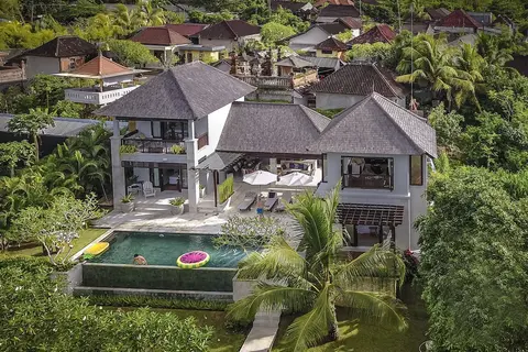 Villa Lumi Bali