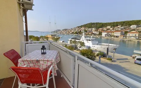 Ive - With sea View - A1