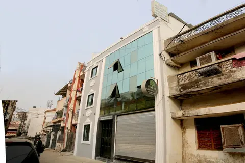 OYO 27933 Hotel Green Valley