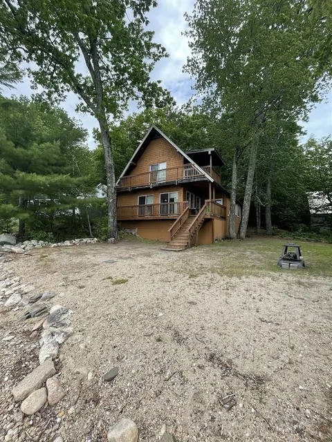 Little Sandy-limit 8 3 Bedroom Cottage by RedAwning