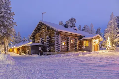 Kuukkeli Hirvas Suite