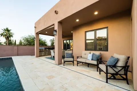 Fountain Hills Nicklaus 4 Bedroom Home by RedAwning