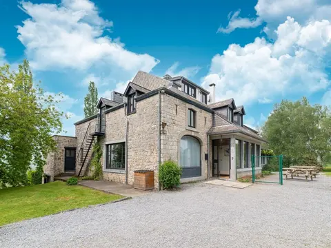 Villa in Ardennes With Sauna and Jacuzzi