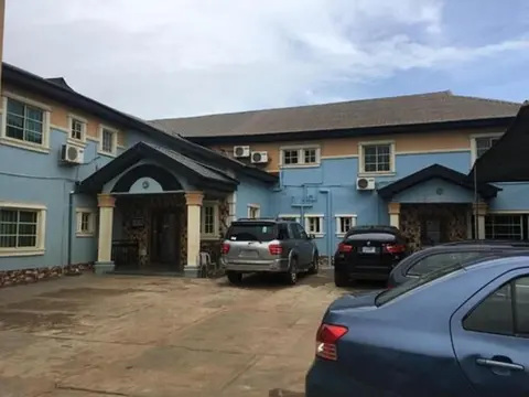 Marble Hill Hotel