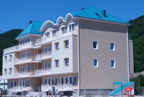 Lelux Hotel