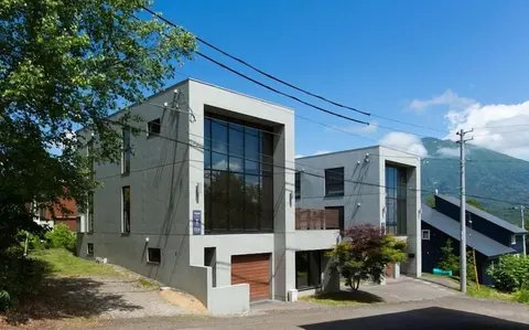 Asanagi Studio by Hokkaido Tracks