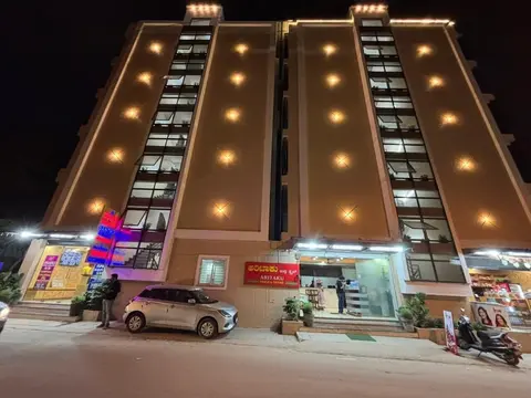 Hotel Santhi Comfort Near Manyata Tech Park