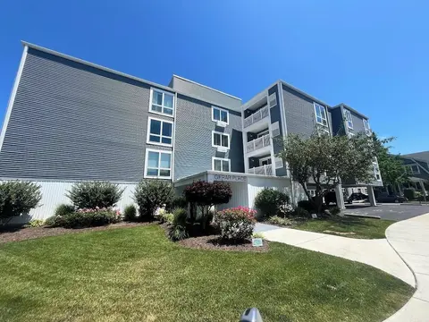 Maryland Avenue 59 #101