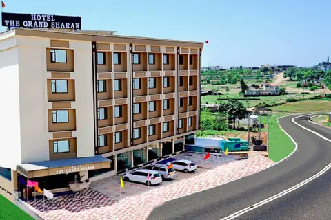 The Grand Sharan