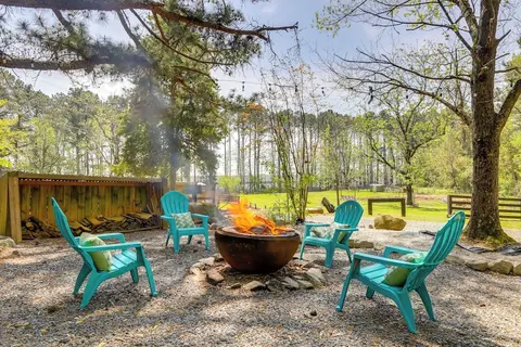 Georgia Farmhouse Studio w/ Hiking Trail