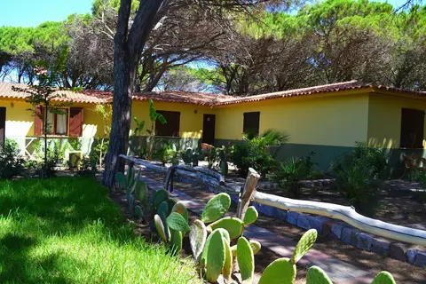 15 Ala Birdi Cottage 150m From The Beach