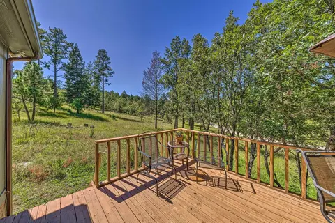 Peaceful Alto Home w/ Deck ~ 12 Mi to Ski Apache!