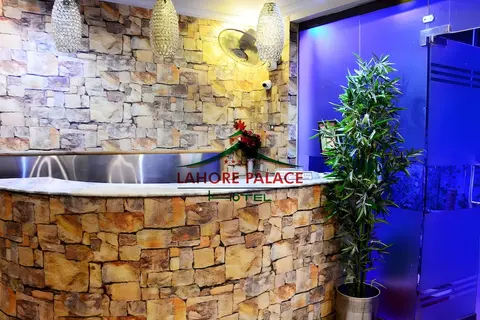 Rose Palace Hotel - Garden Town