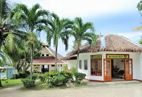 Quo Vadis Dive Resort Moalboal