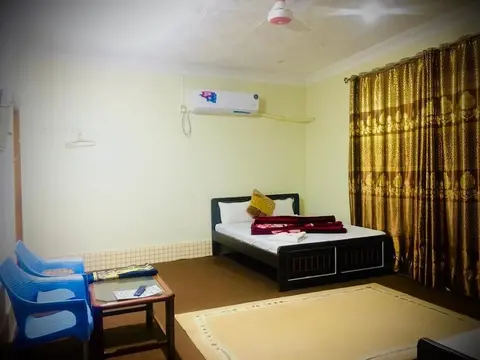 Muree Continental Hotel