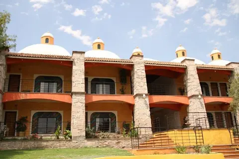 Hotel La Escondida
