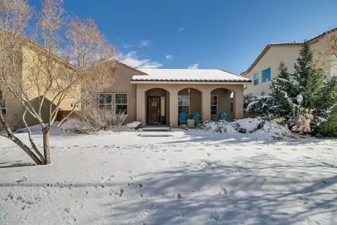 Albuquerque Home w/ Private Hot Tub: Pets Welcome