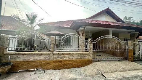 Valley 40 - 2 bdr Private Villa Near Phuket Town