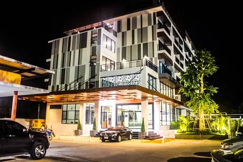 AC Sport Center & Hotel