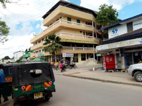 Titanic Hotel - Kilifi