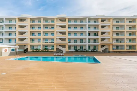 Pearl of the Marina Lagos Apartment by Ideal Homes