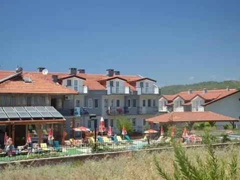 Green Valley Apartments