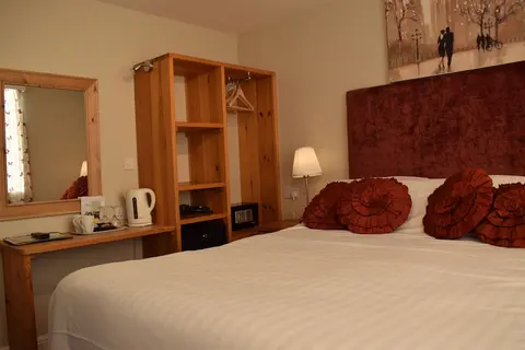Castle Green Bed and Breakfast
