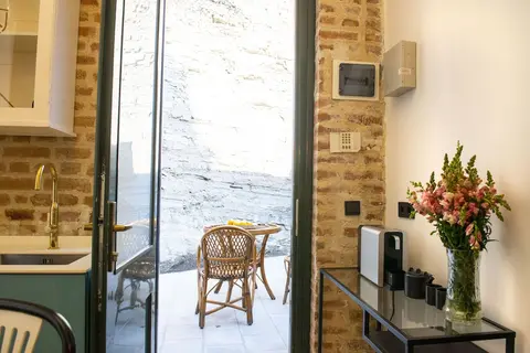 Funicular Inn Apartments