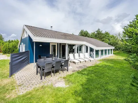 10 Person Holiday Home in Norre Nebel