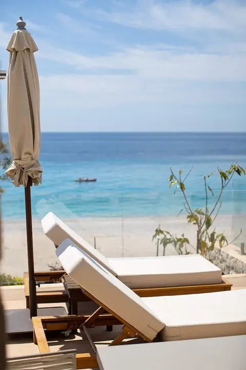 Drymades Inn Resort