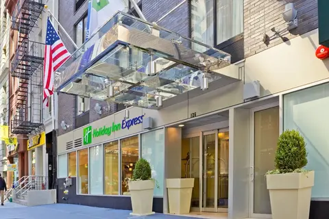 Holiday Inn Express New York City- Wall Street by IHG