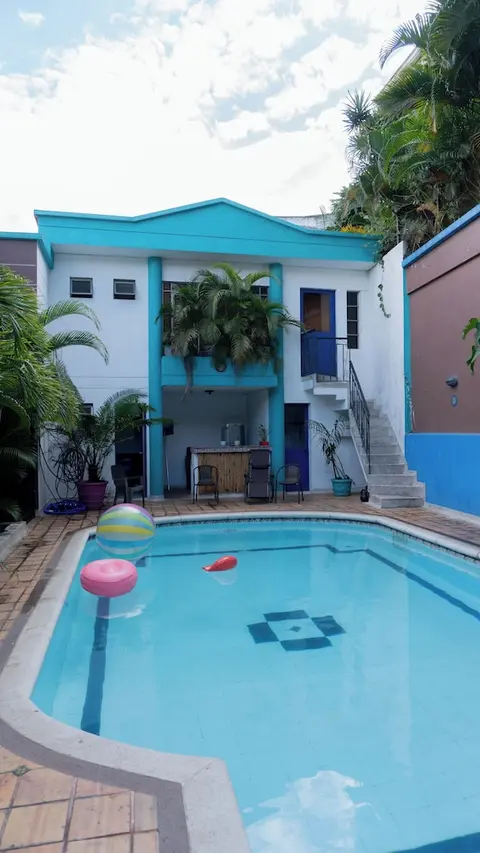 La Clave House