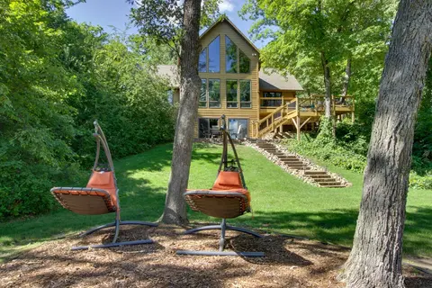Lakefront Brainerd Cabin w/ Fireplace!