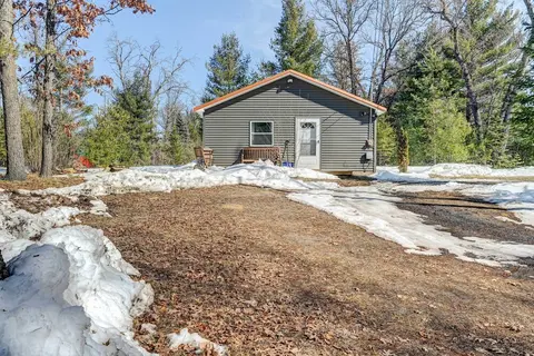 Charming Alger Retreat ~ 2 Mi to Skidway Lake