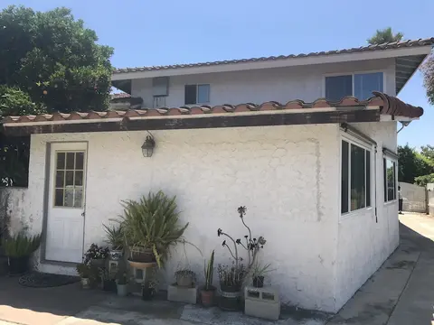 Entire 3 Bedrooms Guest House Close Beach Downtown