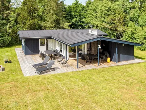 7 Person Holiday Home in Grenaa