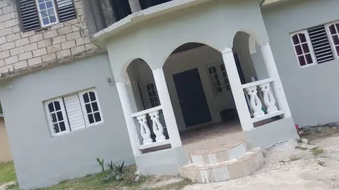 Summer Hill air bnb Home Away From Home